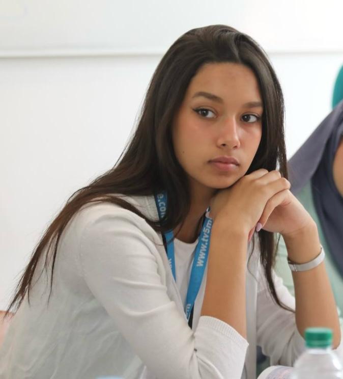 Portrait of Mouna Moustati, press relations and A&R